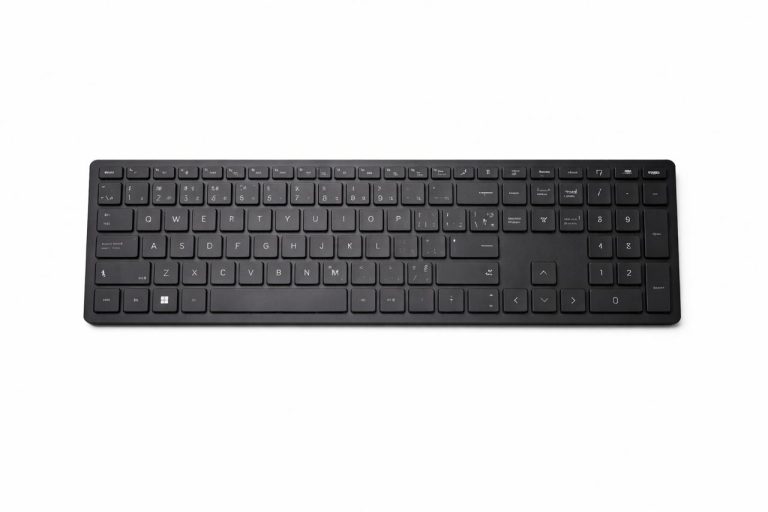 HP 710 full size wireless keyboard with numeric keypad black
